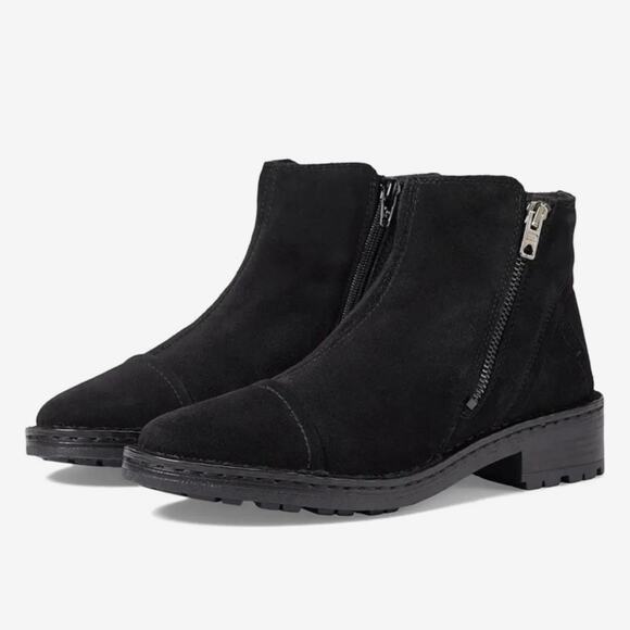 Eric Michael Women's 39 / 8.5-9 Black Suede Ankle Boot Side Zip Leather Lug Sole - Picture 1 of 8